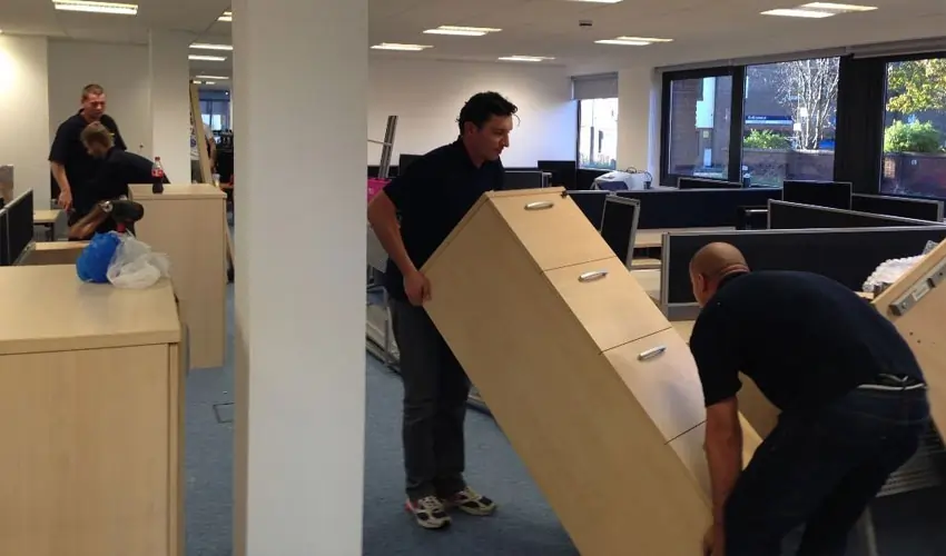 Packing team